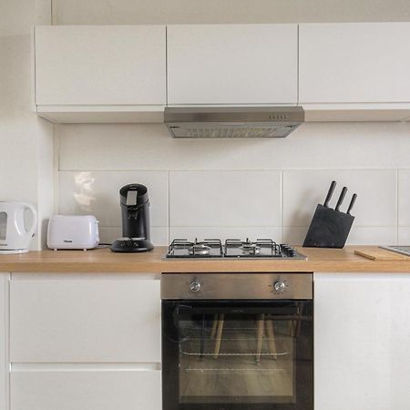 Charcot Appartment Лион Экстерьер фото